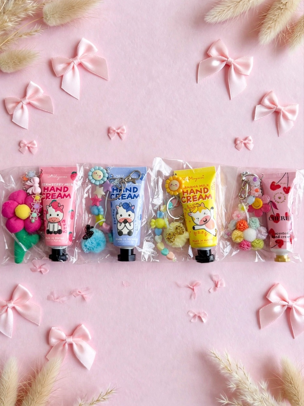 Cute Cartoon Hand Cream Set — Pink, Blue, Yellow, Red